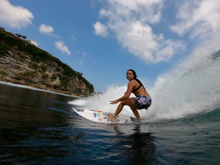 Johanne Defay, la meilleure surfeuse française Johanne Defay, la meilleure surfeuse française
