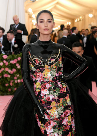 Lily Aldridge au MetGala 2019 Lily Aldridge au MetGala 2019