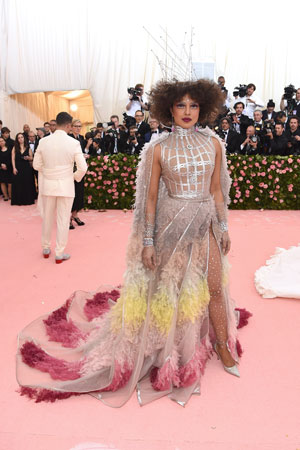 Priyanka Chopra au met gala Priyanka Chopra au met gala